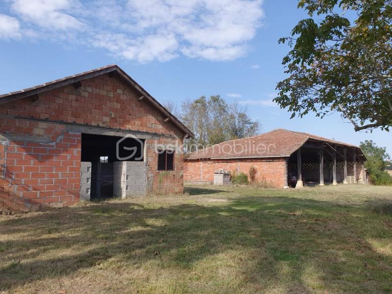 Maison - 350 m² - 10 pièces