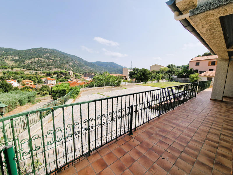 Maison - 200 m² - 6 pièces