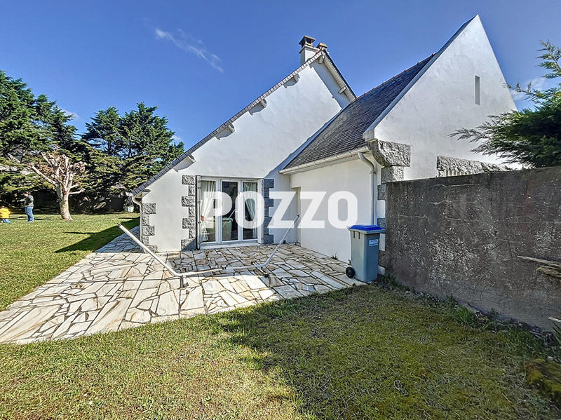 Maison - 244 m² - 7 pièces