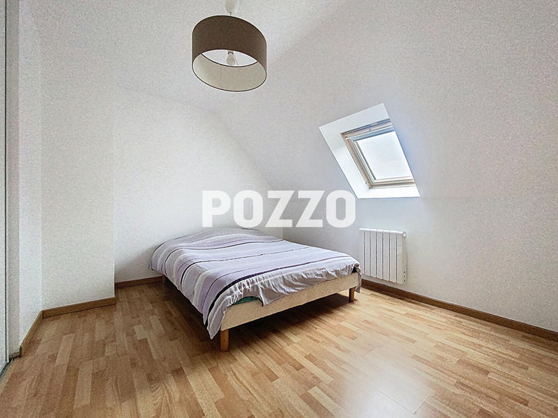 Maison - 96 m² - 5 pièces