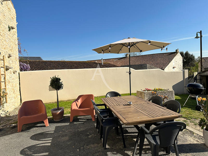 Maison - 189 m² - 7 pièces