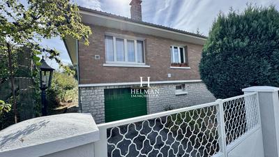 Maison - 110 m² - 4 pièces