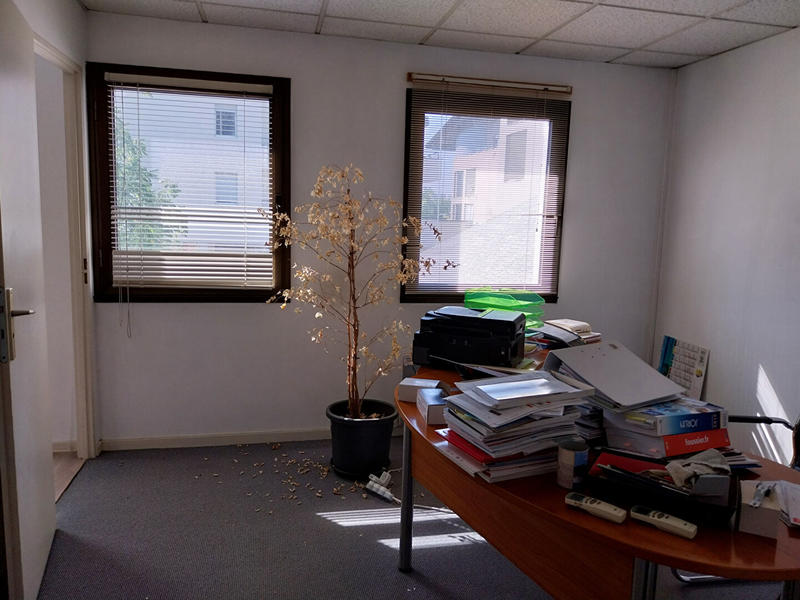 Local d'activité / Entrepôt - 108 m² - 6 pièces