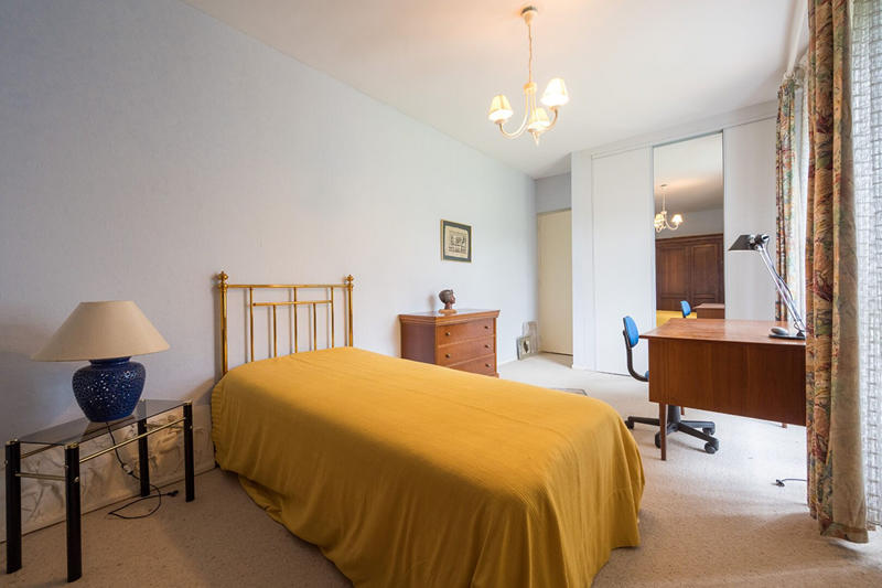 Maison - 267 m² - 7 pièces