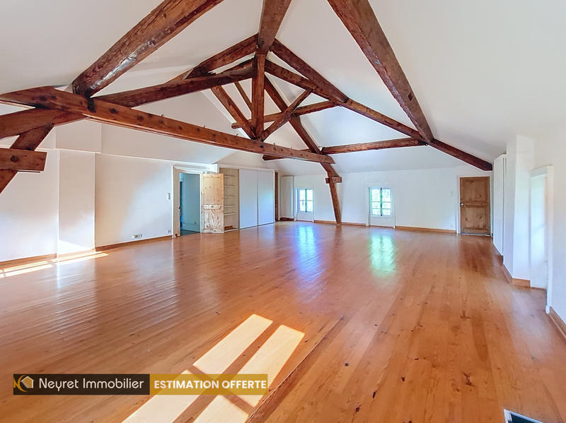 Appartement - 67 m² - 3 pièces