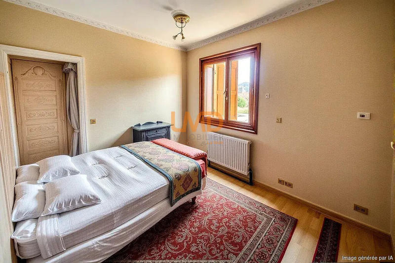 Maison - 102 m² - 4 pièces