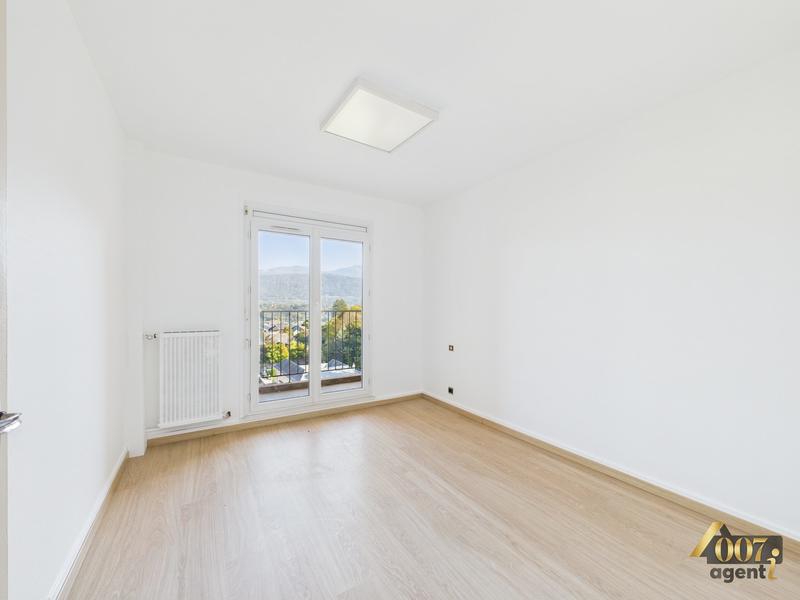 Appartement - 79 m² - 4 pièces