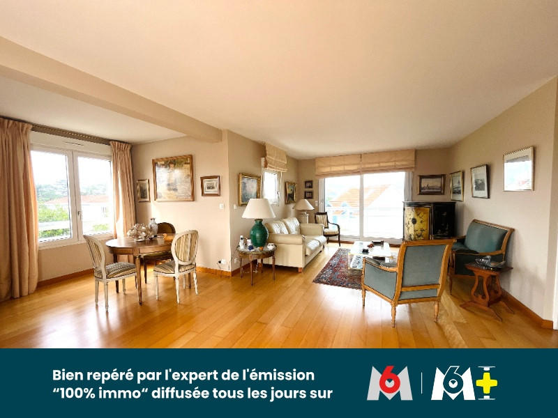 Appartement - 99 m² - 5 pièces