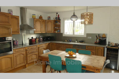 Villa - 160 m² - 6 pièces