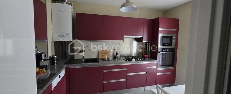 Appartement - 75 m² - 3 pièces