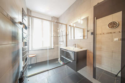 Maison - 280 m² - 4 pièces