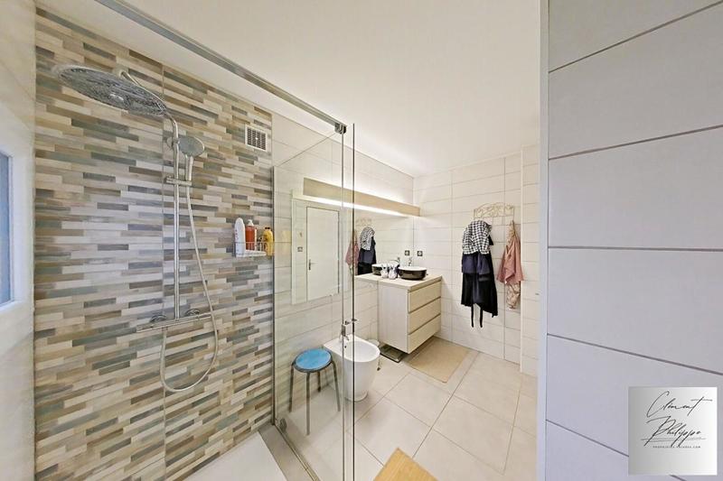 Villa - 130 m² - 7 pièces