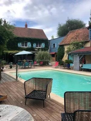 Maison - 183 m² - 7 pièces