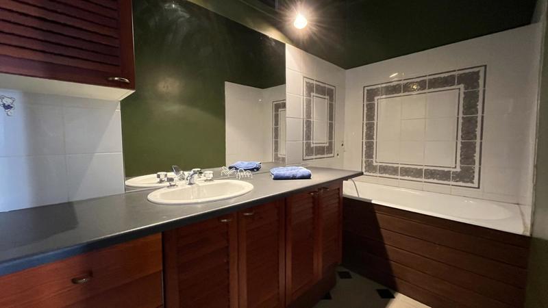 Hôtel particulier - 390 m² - 10 pièces