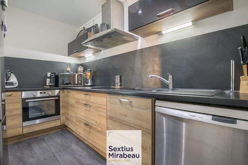 Appartement - 70 m² - 3 pièces