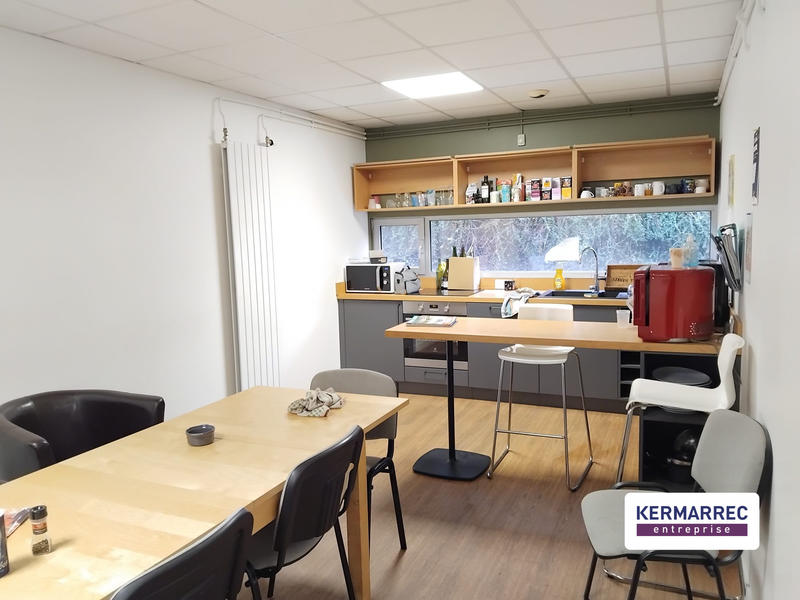 Local commercial - 1 000 m²