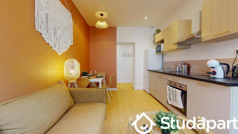 Chambre - 13 m² - 1 pièce