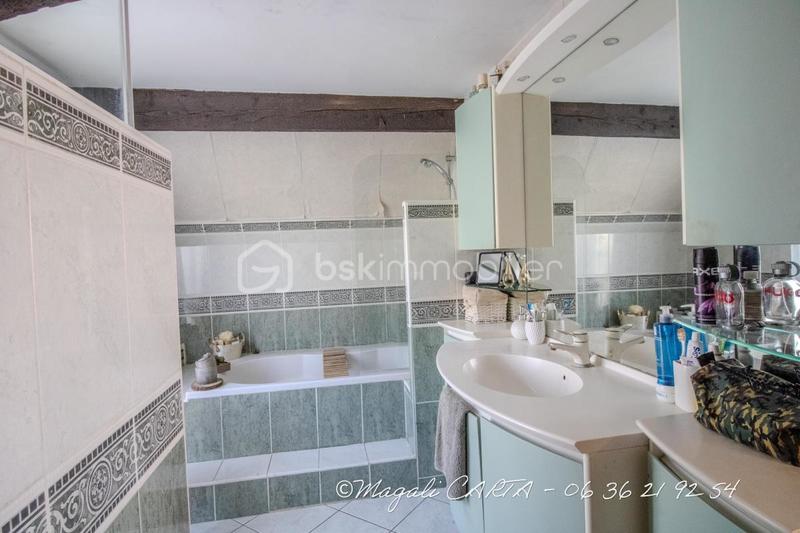 Maison - 120 m² - 5 pièces