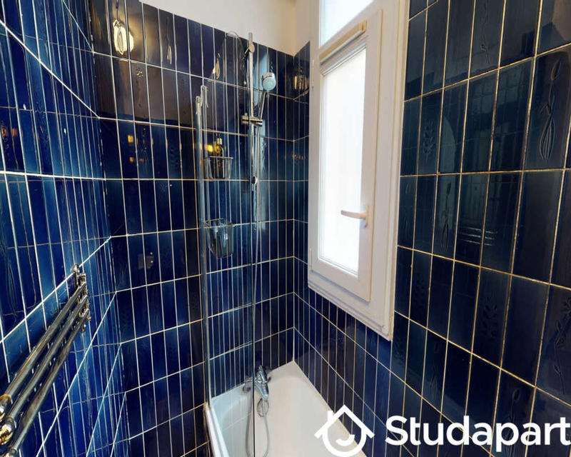 Chambre - 80 m² - 1 pièce