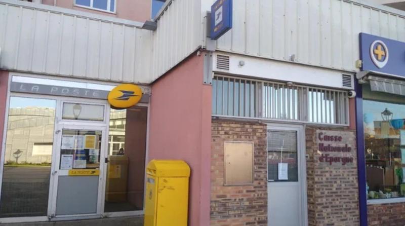 Bureau - 70 m² - 8 pièces