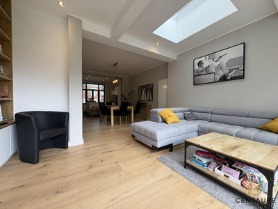 Maison - 143 m² - 6 pièces