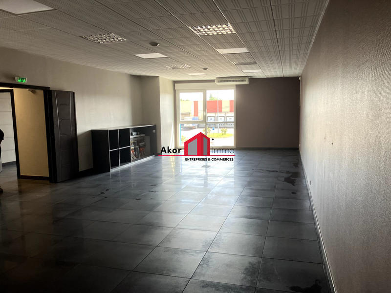 Bureau - 358 m² - 10 pièces