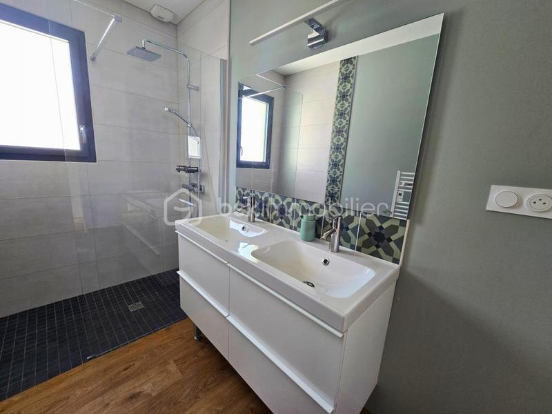 Maison - 121 m² - 5 pièces