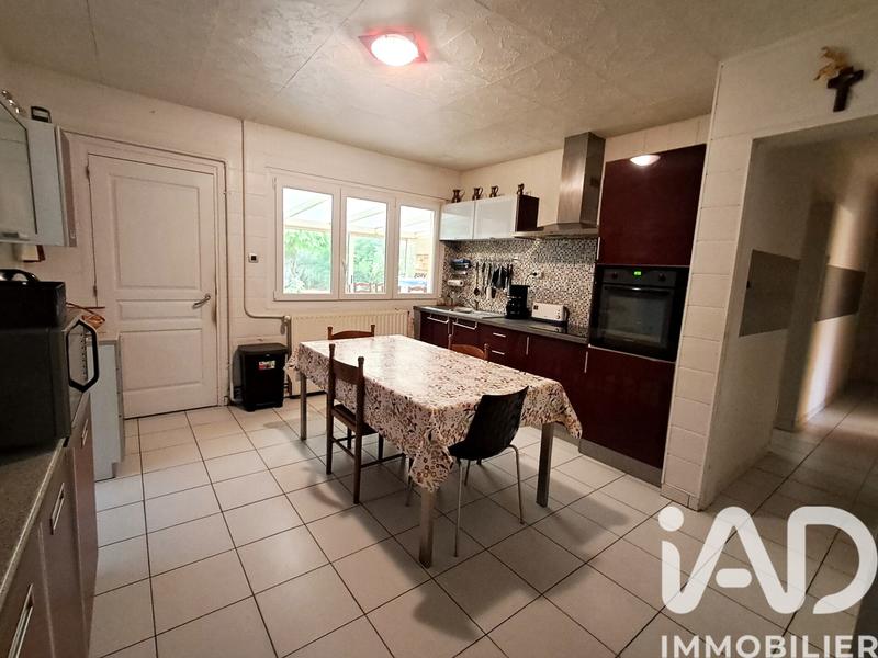 Maison - 122 m² - 6 pièces