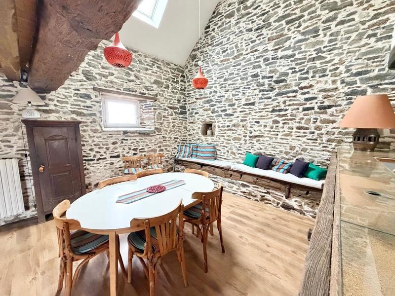 Maison - 163 m² - 6 pièces