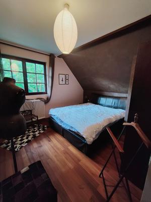 Maison traditionnelle - 199 m² - 7 pièces