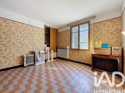 Maison - 126 m² - 7 pièces