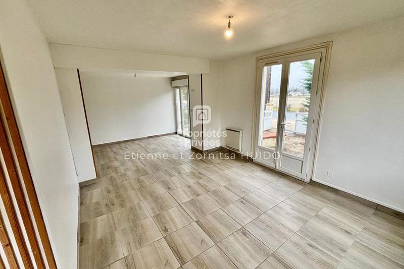Maison - 93 m² - 4 pièces