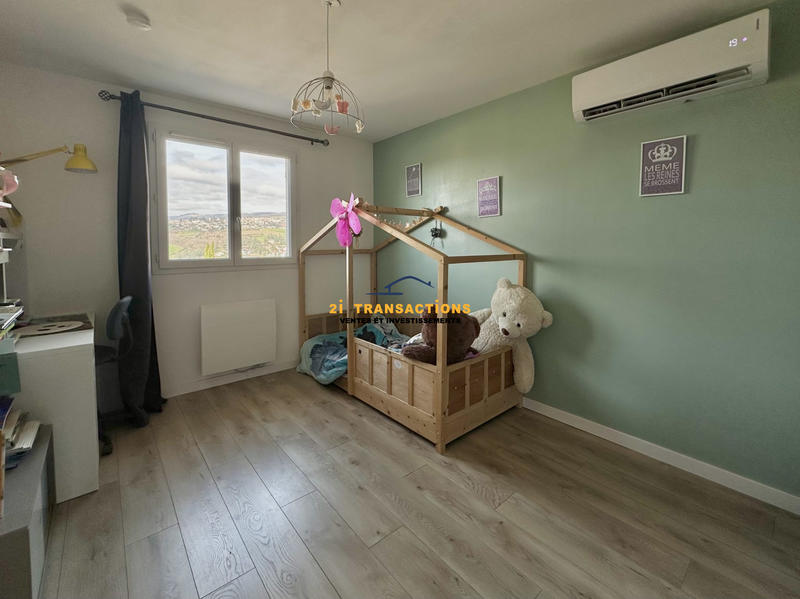 Maison - 145 m² - 5 pièces