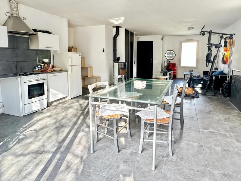 Maison - 73 m² - 3 pièces