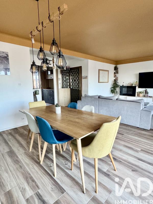 Appartement - 80 m² - 3 pièces