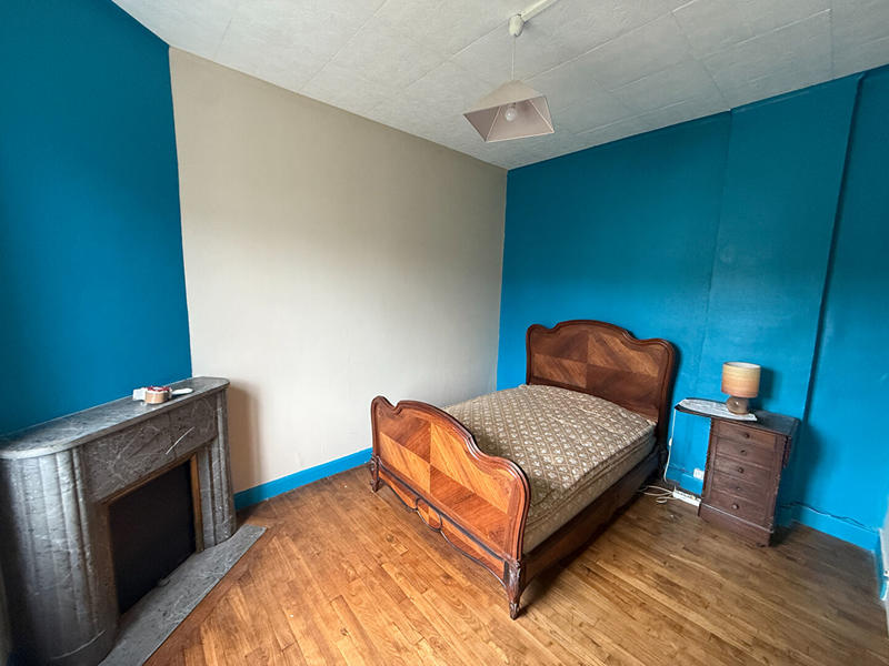 Maison - 256 m² - 10 pièces