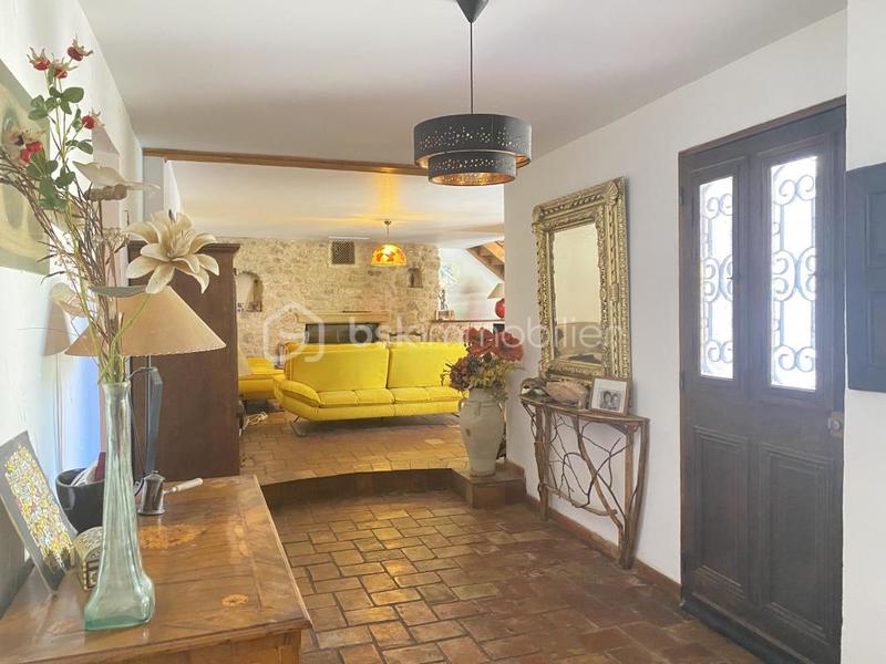 Villa - 212 m² - 5 pièces