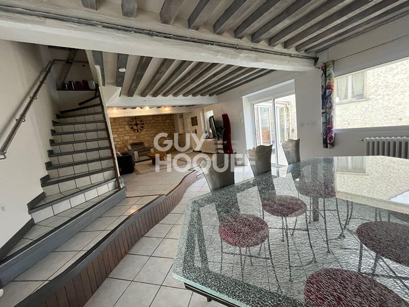 Maison - 190 m² - 5 pièces