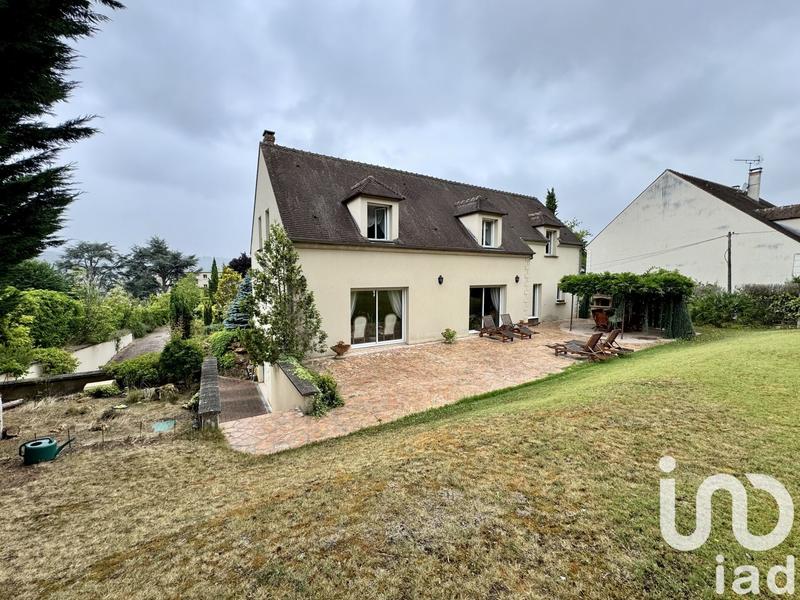 Maison - 273 m² - 7 pièces
