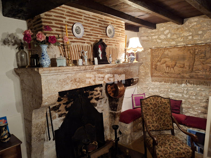 Maison - 190 m² - 6 pièces