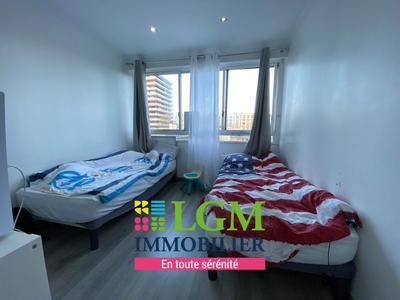 Appartement - 107 m² - 5 pièces