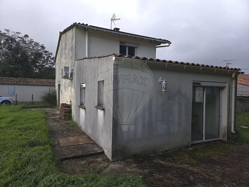 Maison - 102 m² - 6 pièces