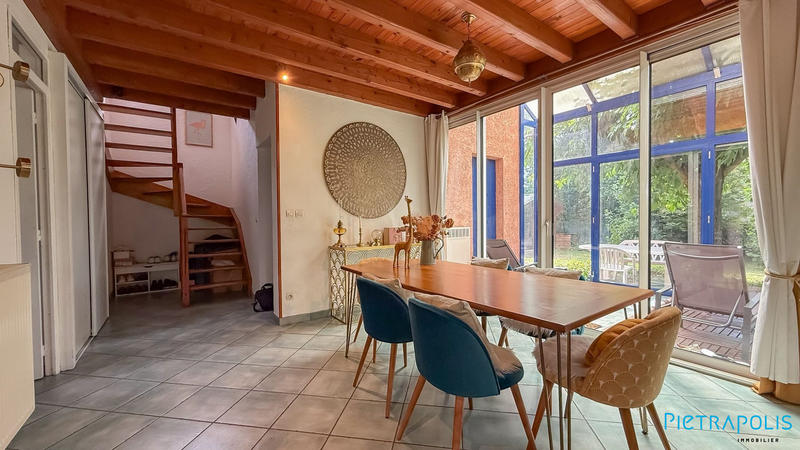 Maison - 138 m² - 7 pièces