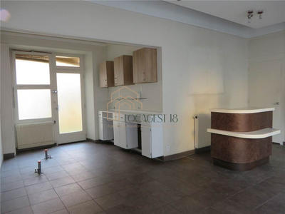 Local commercial - 30 m² - 1 pièce