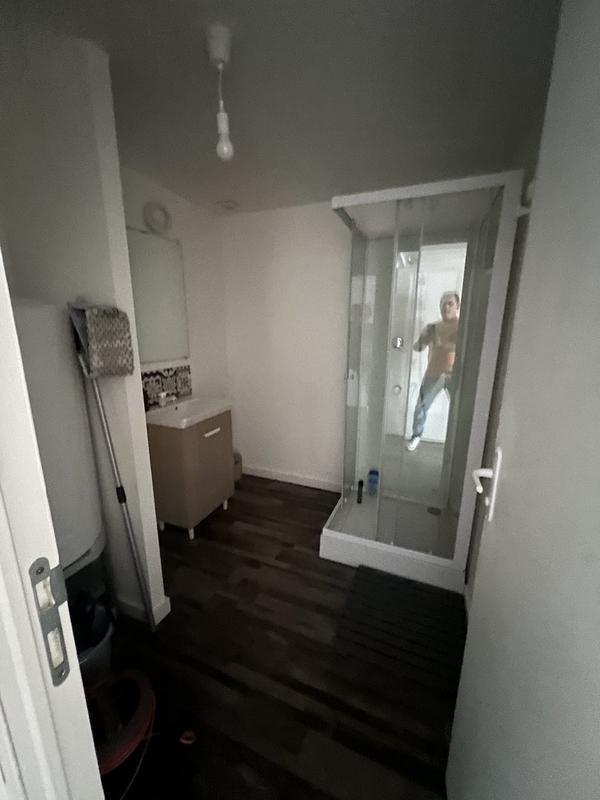 Local commercial - 240 m² - 5 pièces