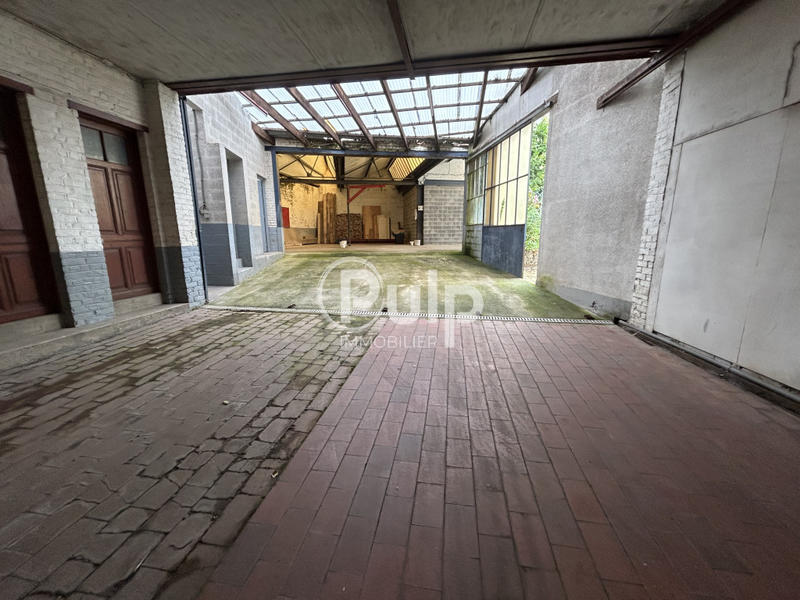 Maison - 180 m² - 7 pièces