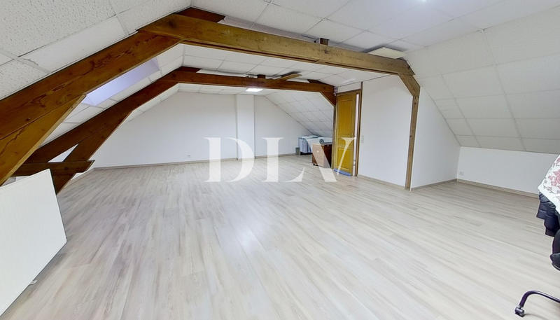 Maison - 168 m² - 7 pièces