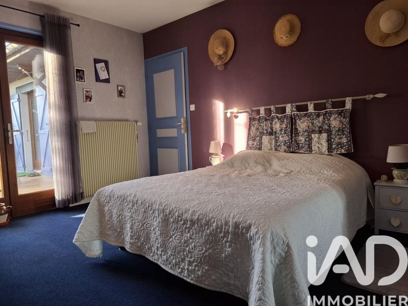 Maison - 200 m² - 6 pièces