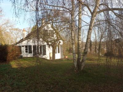 Maison - 395 m² - 14 pièces