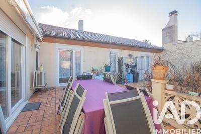 Maison - 102 m² - 6 pièces